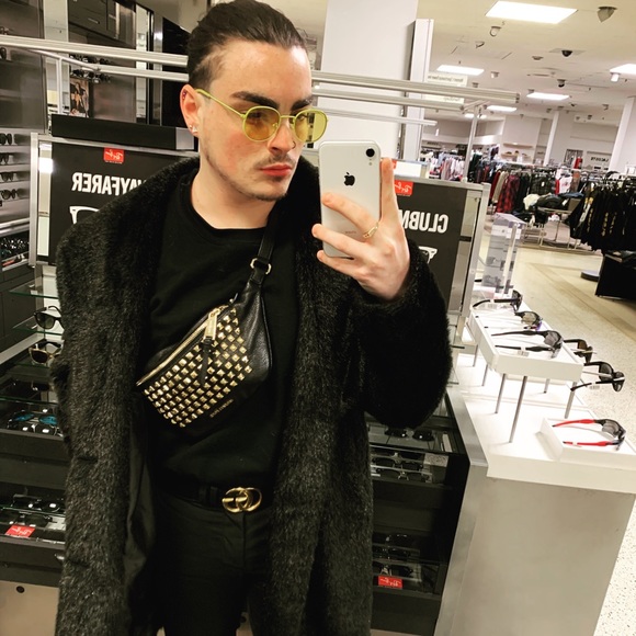 Meet your Posher, Joseph - Picture 1 of 1